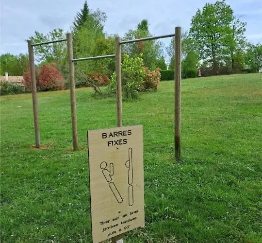 Notre Refuge Сasa de vacaciones Ecuras